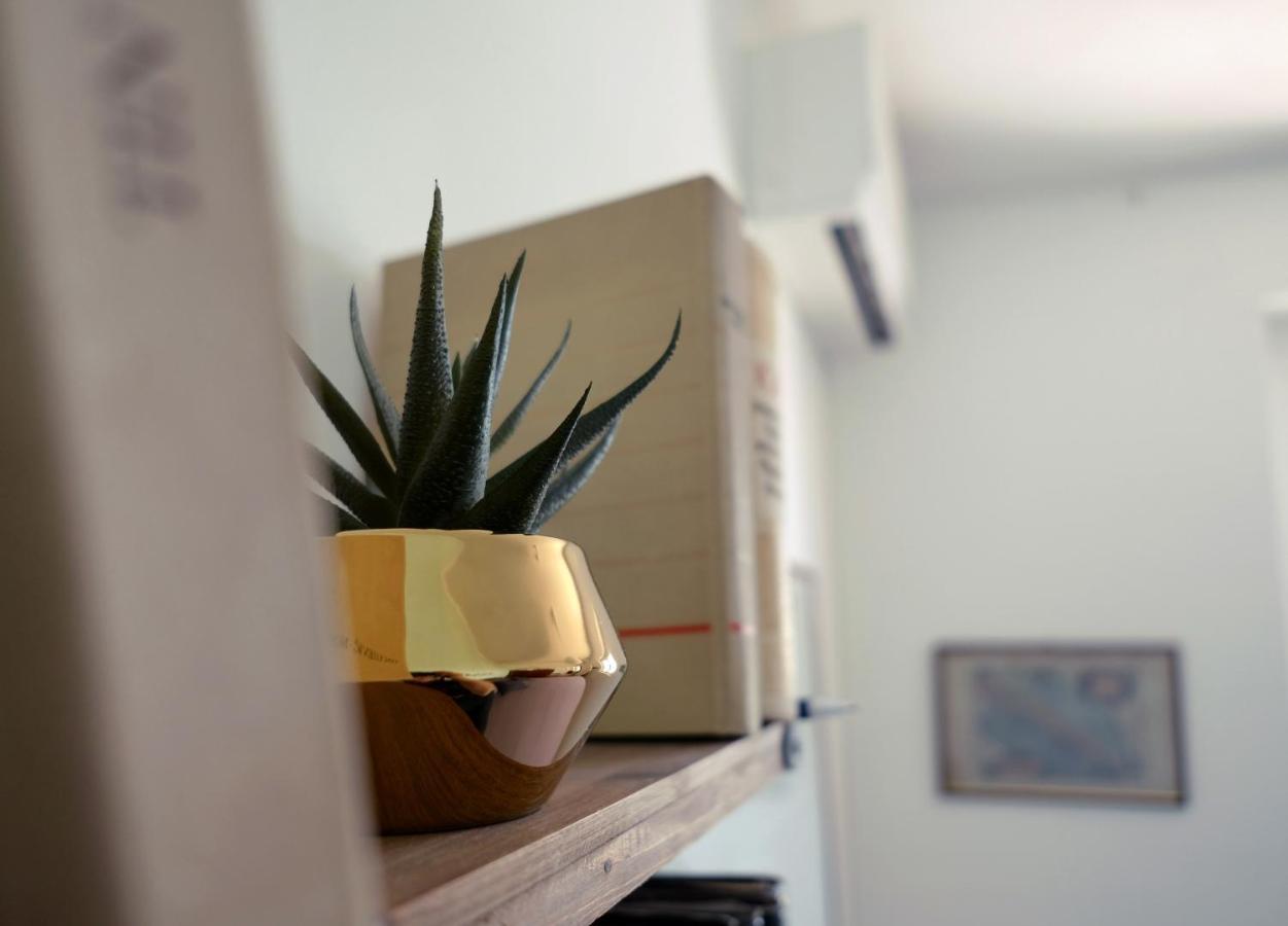 Seaview Apartment Tribalj エクステリア 写真